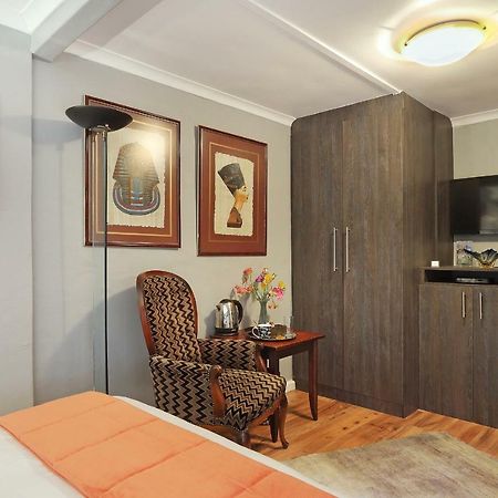40 Winks Guest House Green Point Cape Town Exterior photo