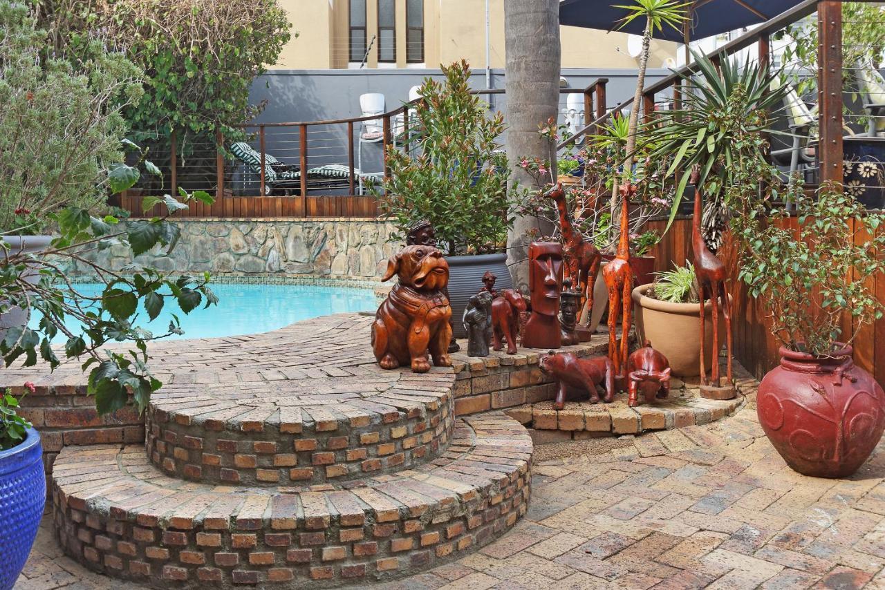 40 Winks Guest House Green Point Cape Town Exterior photo