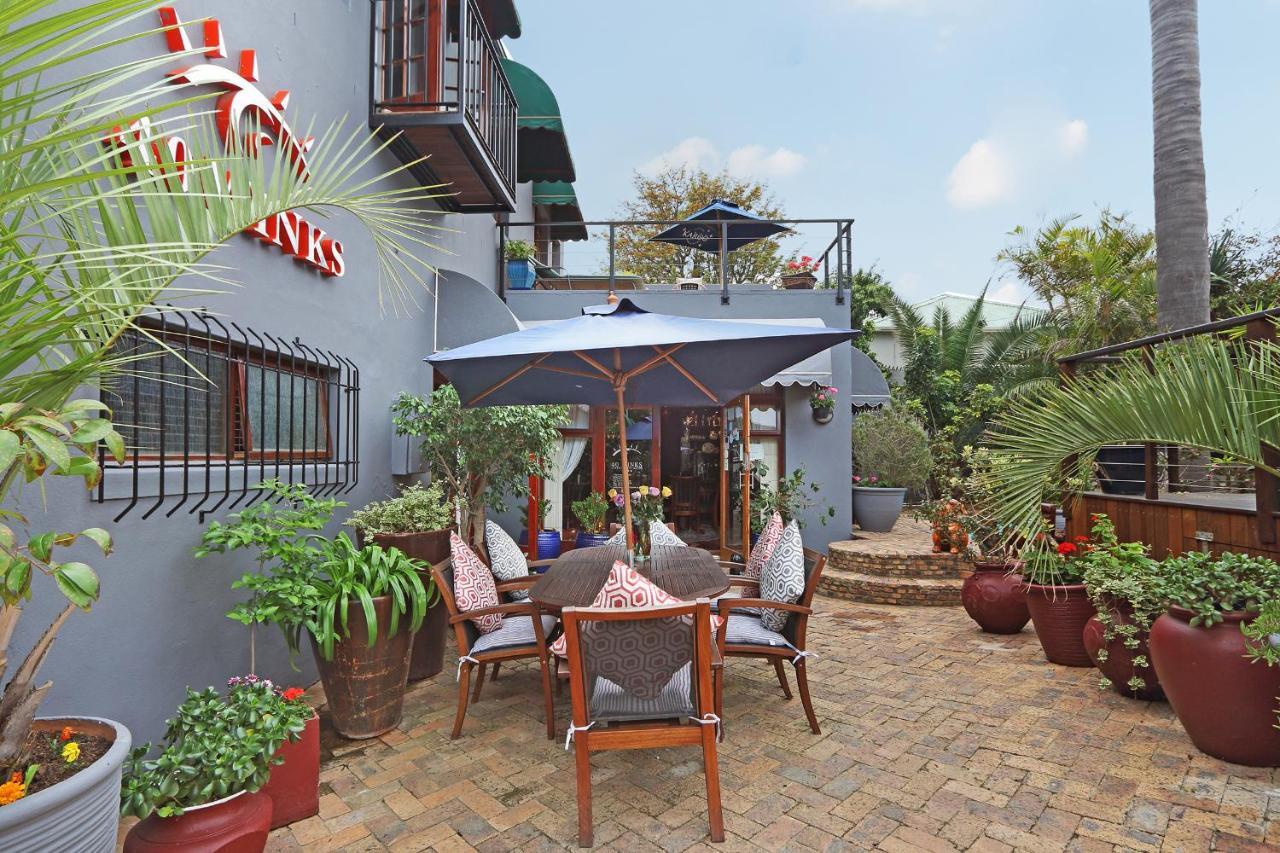 40 Winks Guest House Green Point Cape Town Exterior photo